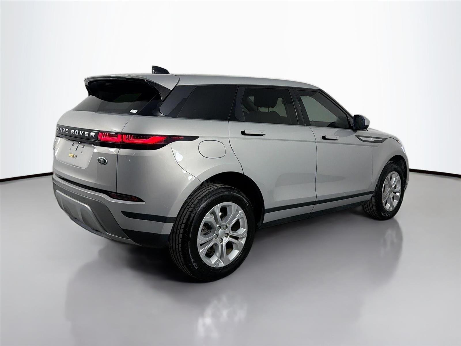 Used 2020 Silver Land Rover S image 5