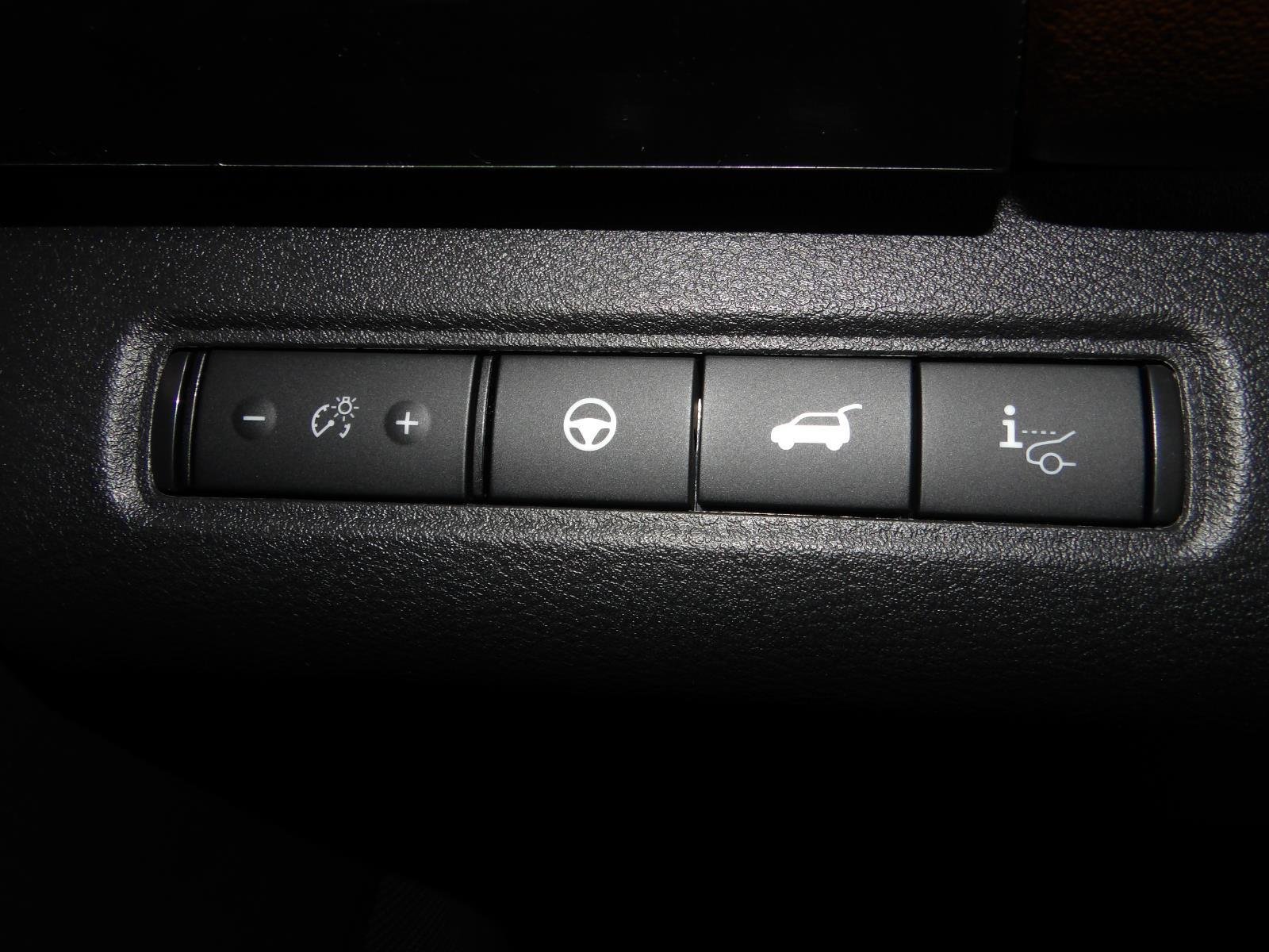 New 2026 Everest White Pearl Tricoat Nissan Platinum image 31