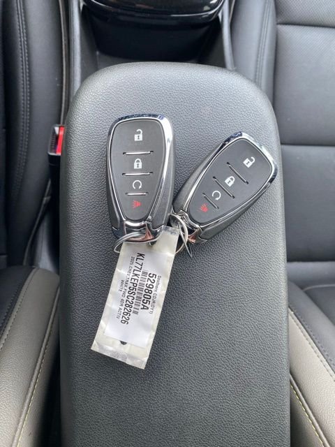 Used 2025 White Chevrolet ACTIV image 21