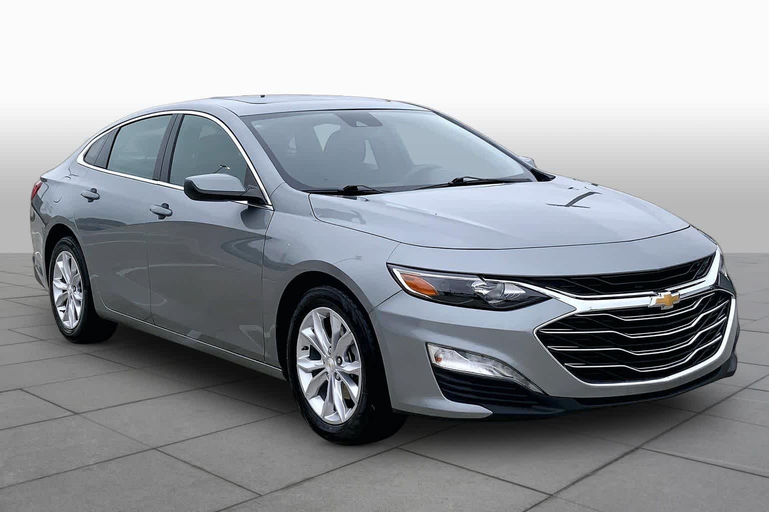 Used 2024 Sterling Gray Metallic Chevrolet LT image 3