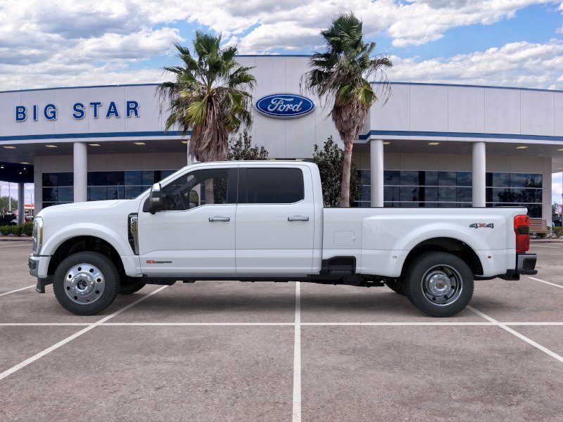 New 2026 Oxford White Ford F-450® King Ranch® image 3