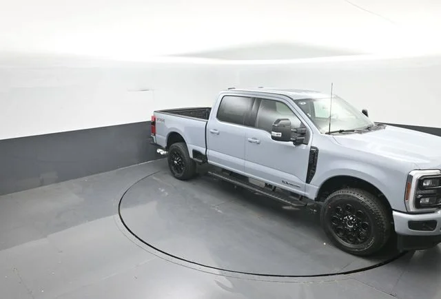 New 2026 Glacier Gray Metallic Tri-Coat Ford F-250® Lariat® image 24