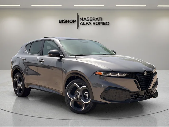New 2026 Alfa Romeo Tonale Base