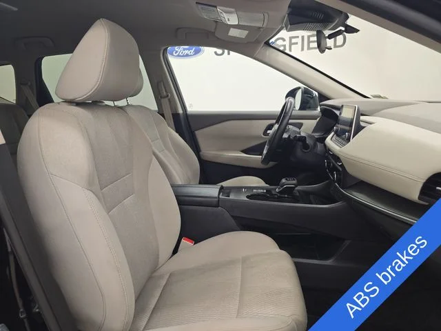 Used 2025 Super Black Nissan SV image 7