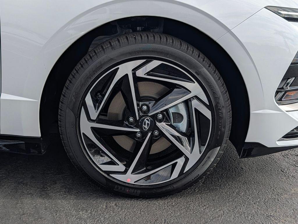 New 2026 White Hyundai SEL Sport image 8