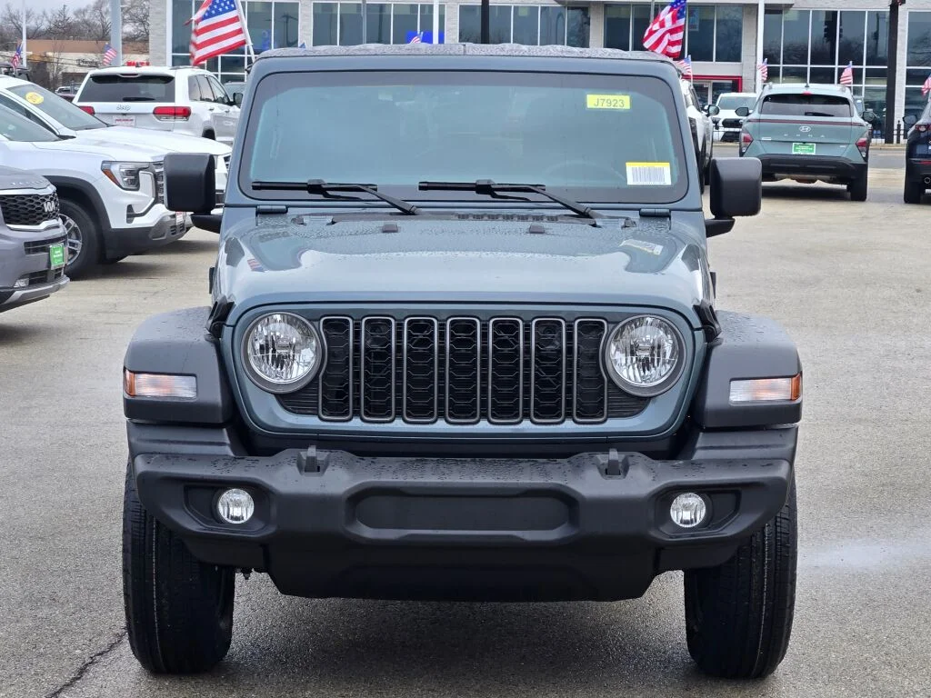 New 2026 Anvil Clear-Coat Exterior Paint Jeep Sport image 2