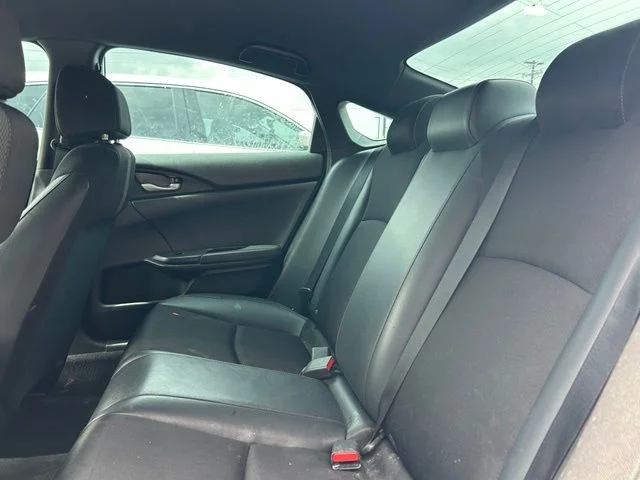 Used 2021  Honda Sport image 16