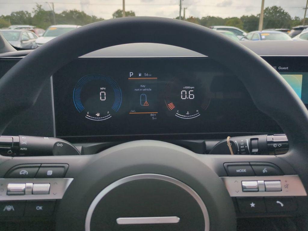 New 2027 Gray Hyundai SE FWD image 32