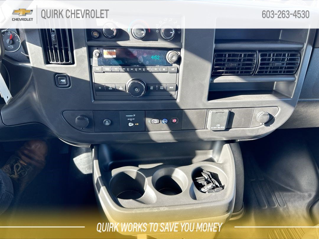2025 Chevrolet Express Cargo Work Van - Photo 21