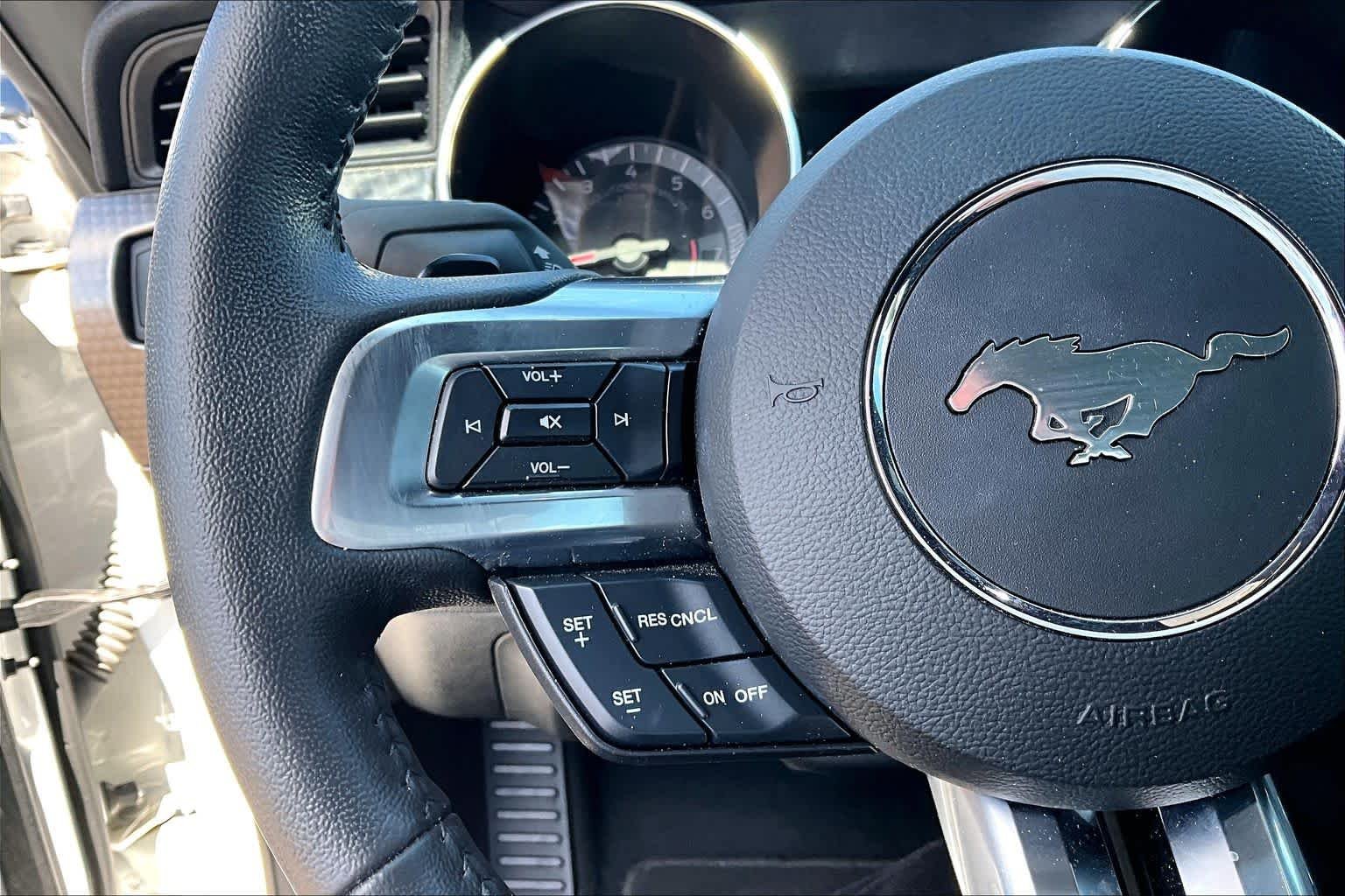 Used 2020 Oxford White Ford EcoBoost image 20