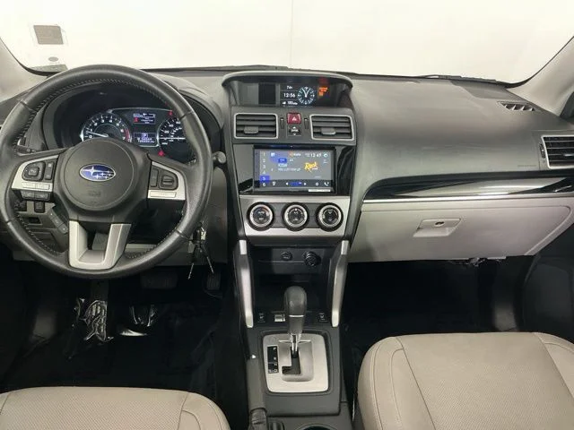 Used 2018 Blue Subaru 2.5i Limited image 26