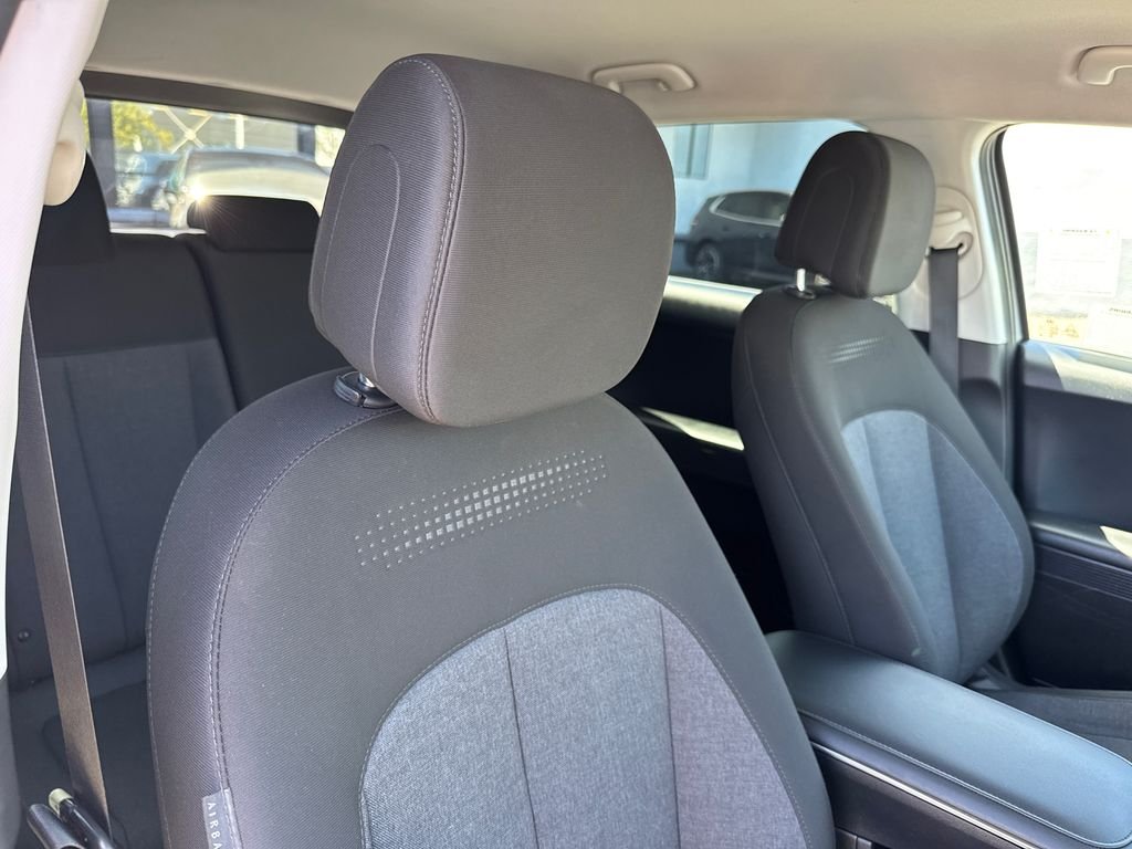 Used 2024 Gray Hyundai SE image 13