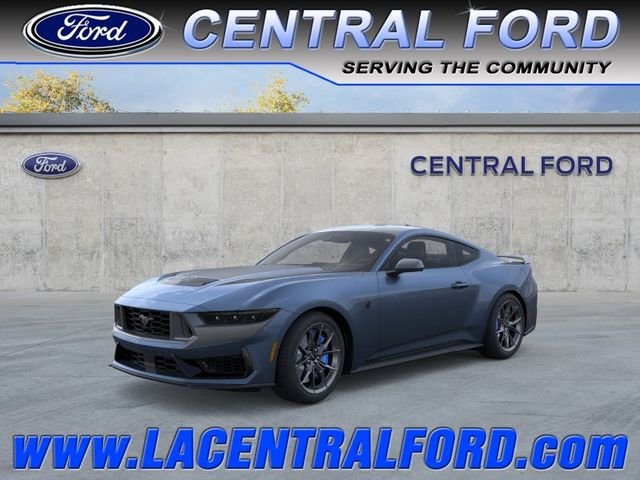 2026 Ford Mustang Dark Horse's photo