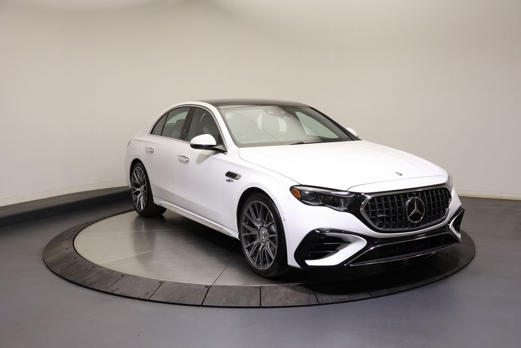 New 2026 Moonlight White Magno Mercedes-Benz E 53 AMG® image 3