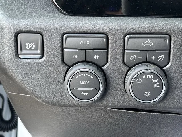 2026 Chevrolet Silverado 1500 LT - Photo 17