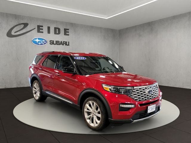Used 2022 Red Metallic Ford Platinum image 1