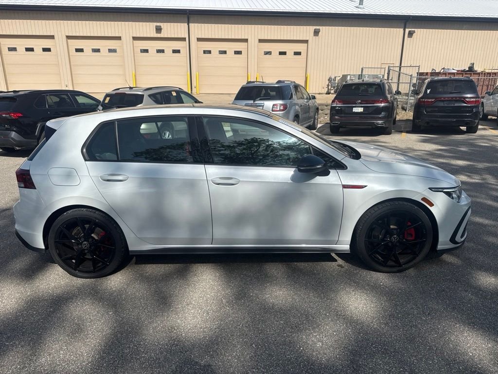 Used 2024 White Volkswagen S image 5
