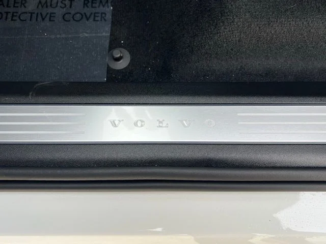 2026 Volvo XC90 Plus - Photo 21