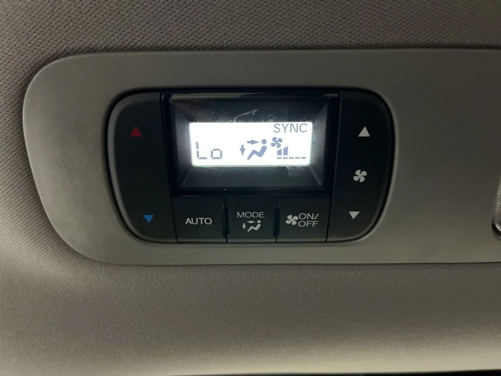 2023 Honda Odyssey Touring - Photo 33