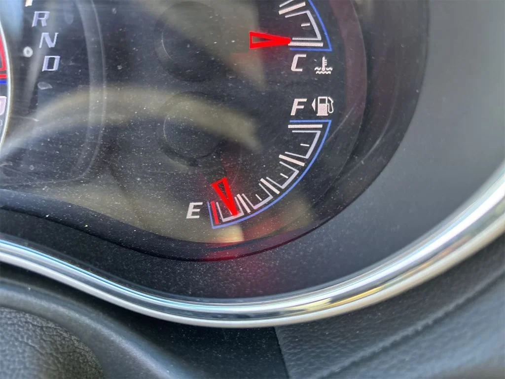 Used 2020 Sting-Grey Jeep SRT image 8