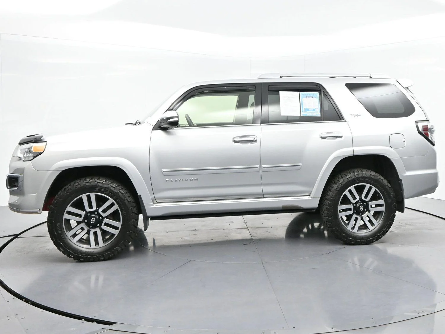 Used 2021 Classic Silver Metallic Toyota Limited image 4