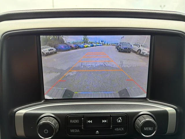 Used 2014 White GMC SLE image 13