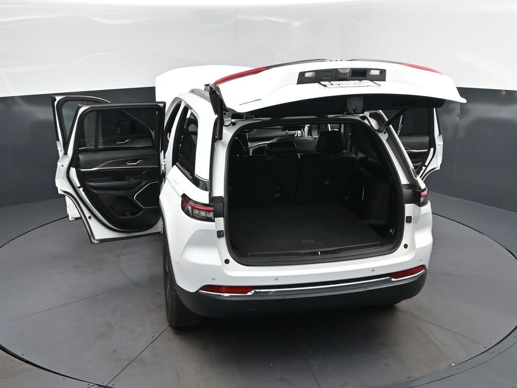 Used 2024 White Jeep 4xe image 48