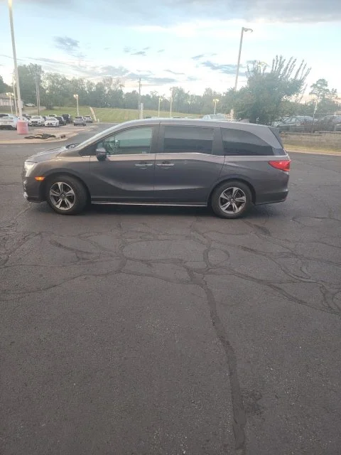 Used 2019 Silver Honda Touring image 7