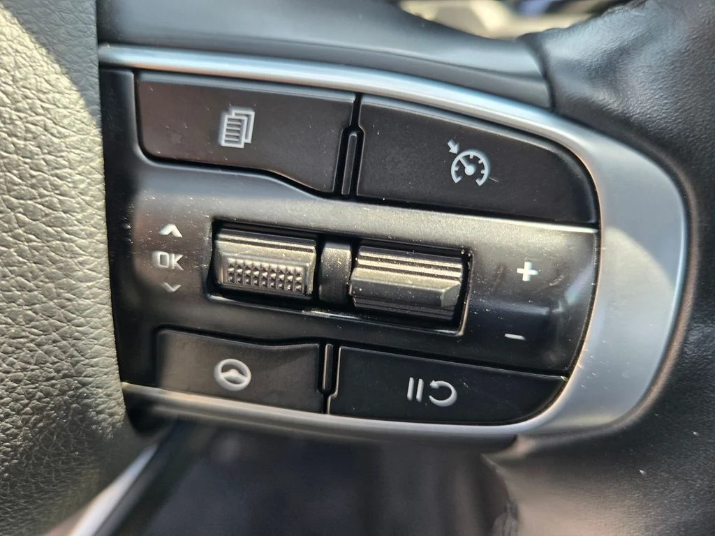 Used 2022 Ebony Black Kia GT-Line image 20