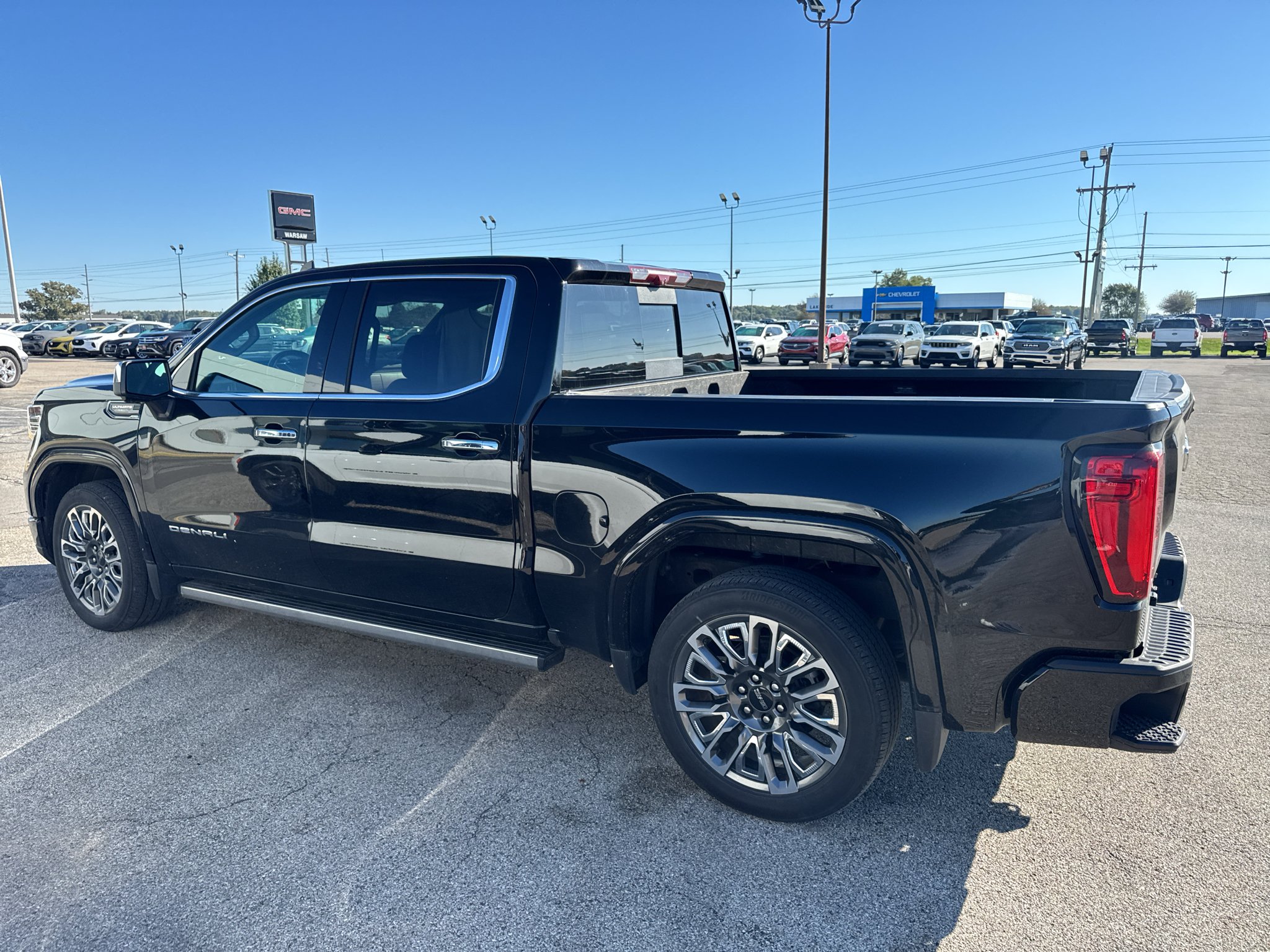 Used 2024 Onyx Black GMC Denali Ultimate image 10