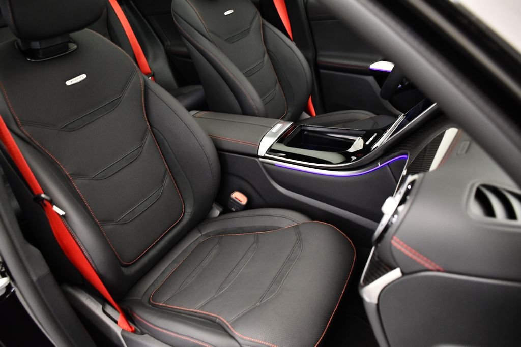 2025 Mercedes-Benz GLC AMG GLC43 - Photo 48