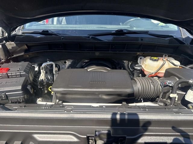 Used 2022 Titanium GMC Elevation image 12