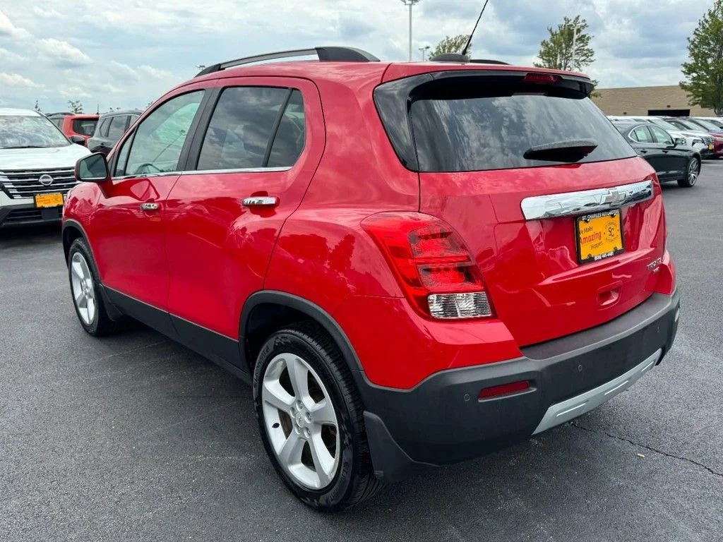 Used 2015 Red Chevrolet LTZ image 5