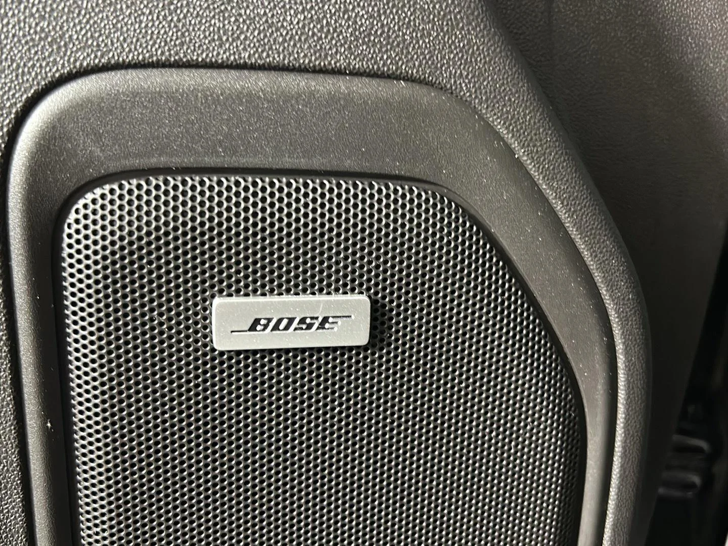 Used 2022 Onyx Black GMC AT4 image 23