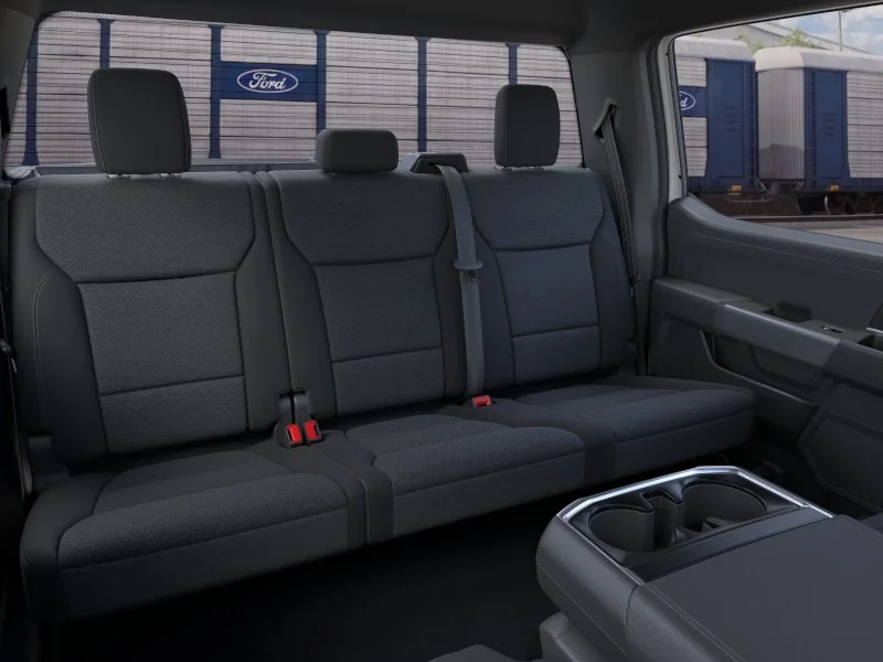 New 2026 Oxford White Ford XLT image 11