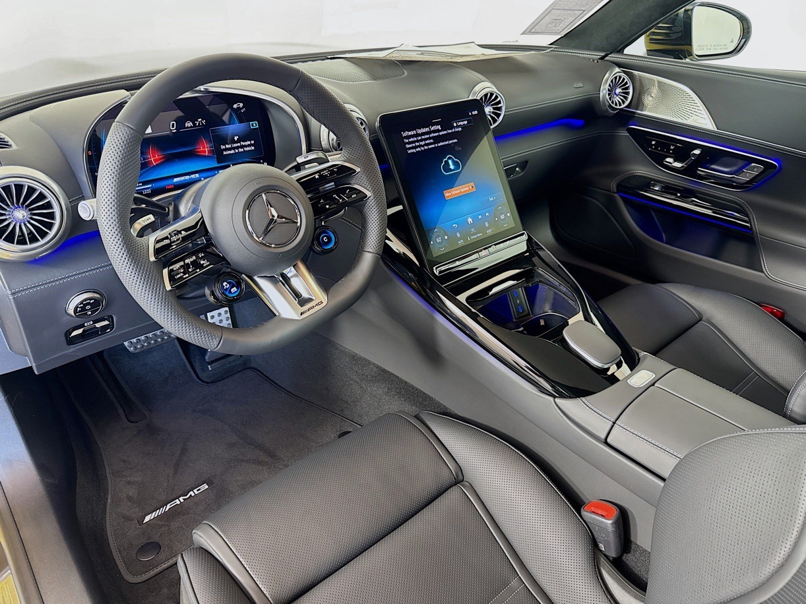 2025 Mercedes-Benz AMG GT Coupe 63 - Photo 11