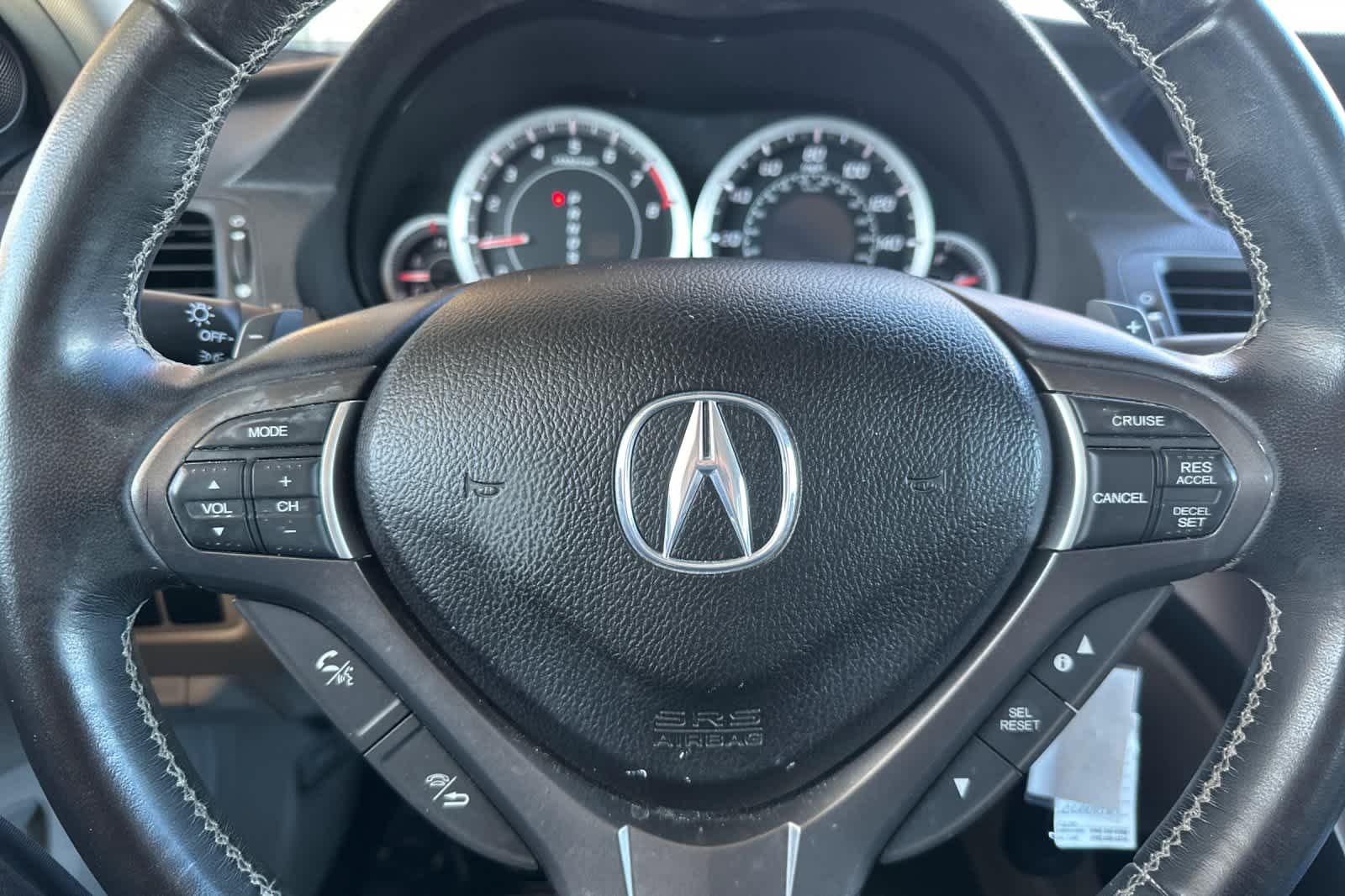 Used 2012  Acura  image 22