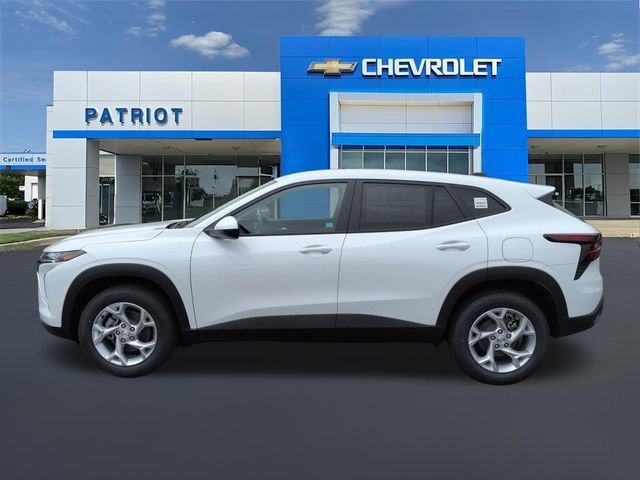 New 2026 Summit White Chevrolet LS image 7