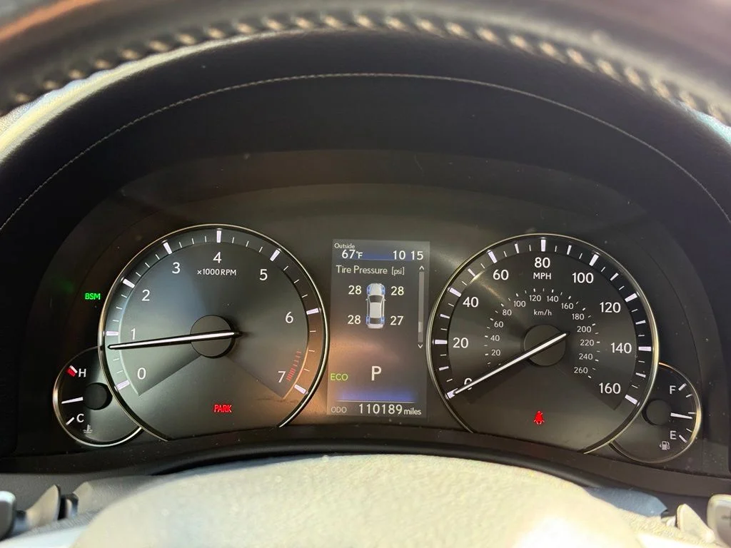 Used 2016 Silver Lexus 350 image 10