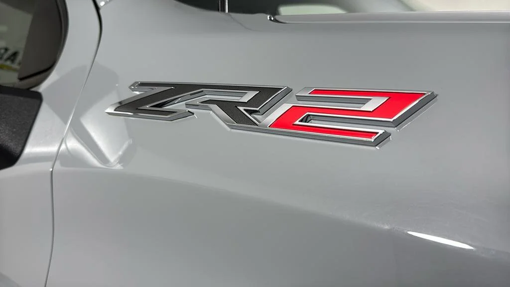 Used 2025 Slate Gray Metallic Chevrolet ZR2 image 41