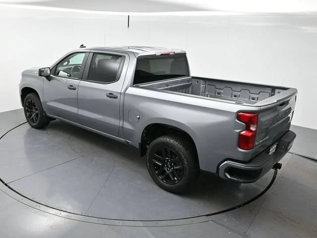 Used 2025 Sterling Gray Metallic Chevrolet Custom image 33