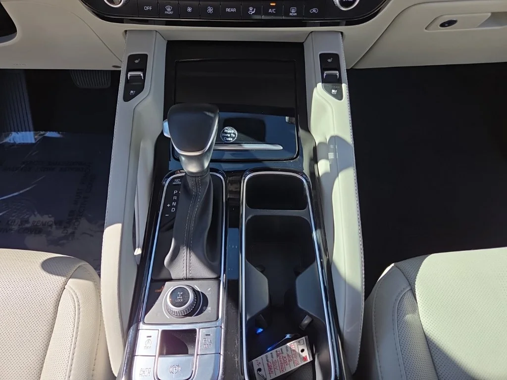 Used 2020 Gray Kia EX image 30