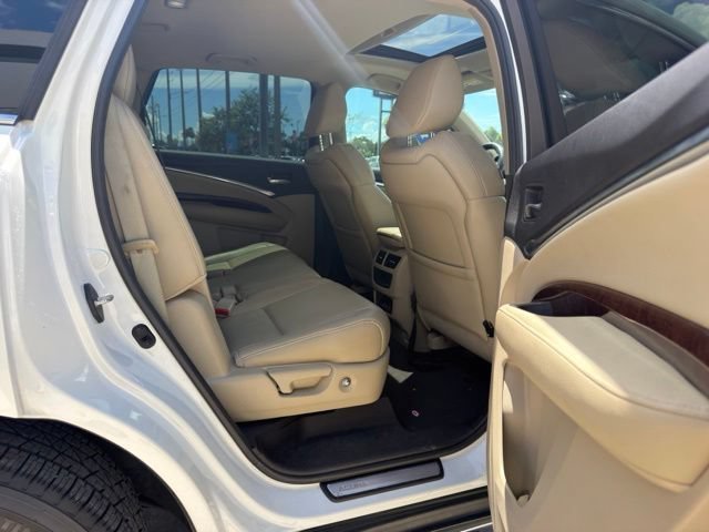 Used 2018 White Acura 3.5L image 8