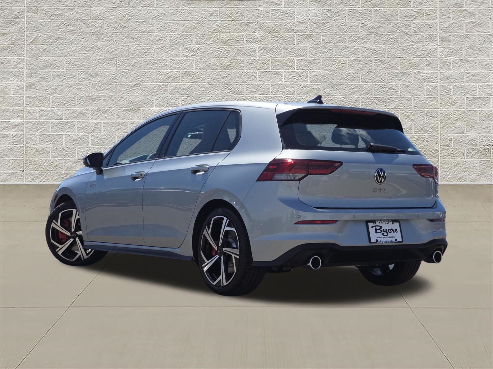 New 2026 Alpine Silver Metallic Volkswagen SE image 5