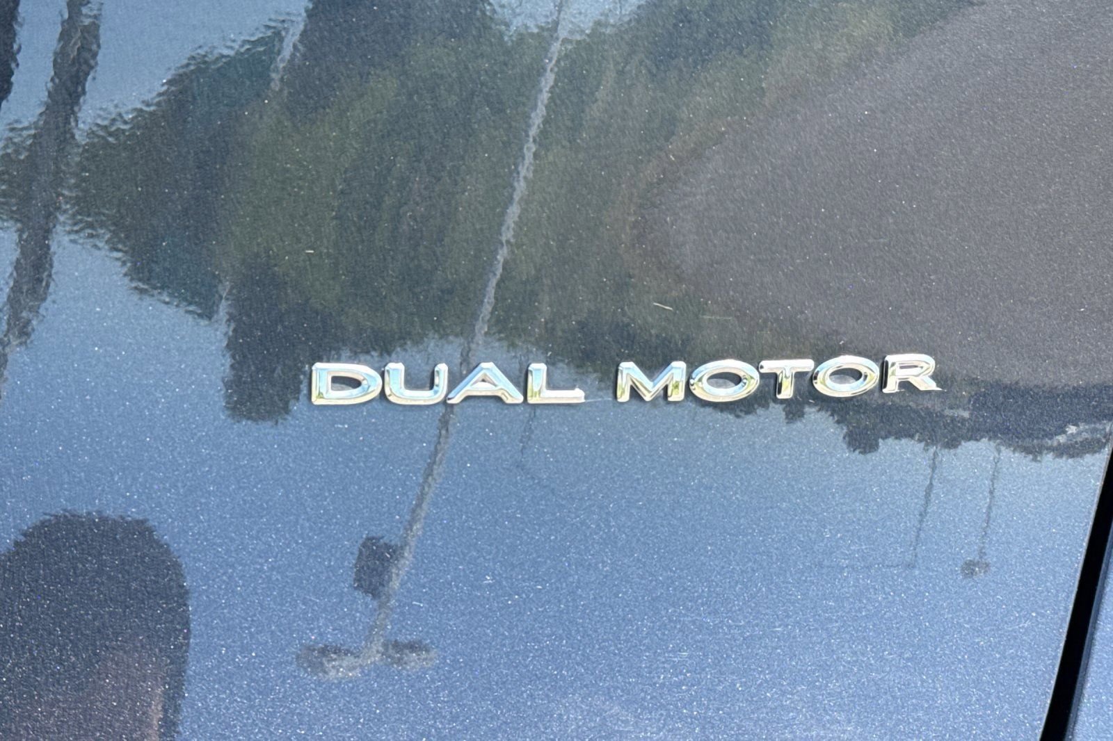 Used 2025  Tesla Long Range image 12