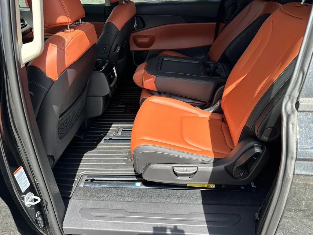 New 2026 Black Kia EX image 20