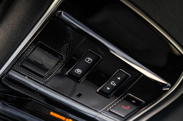 New 2026  Land Rover Dynamic SE image 31