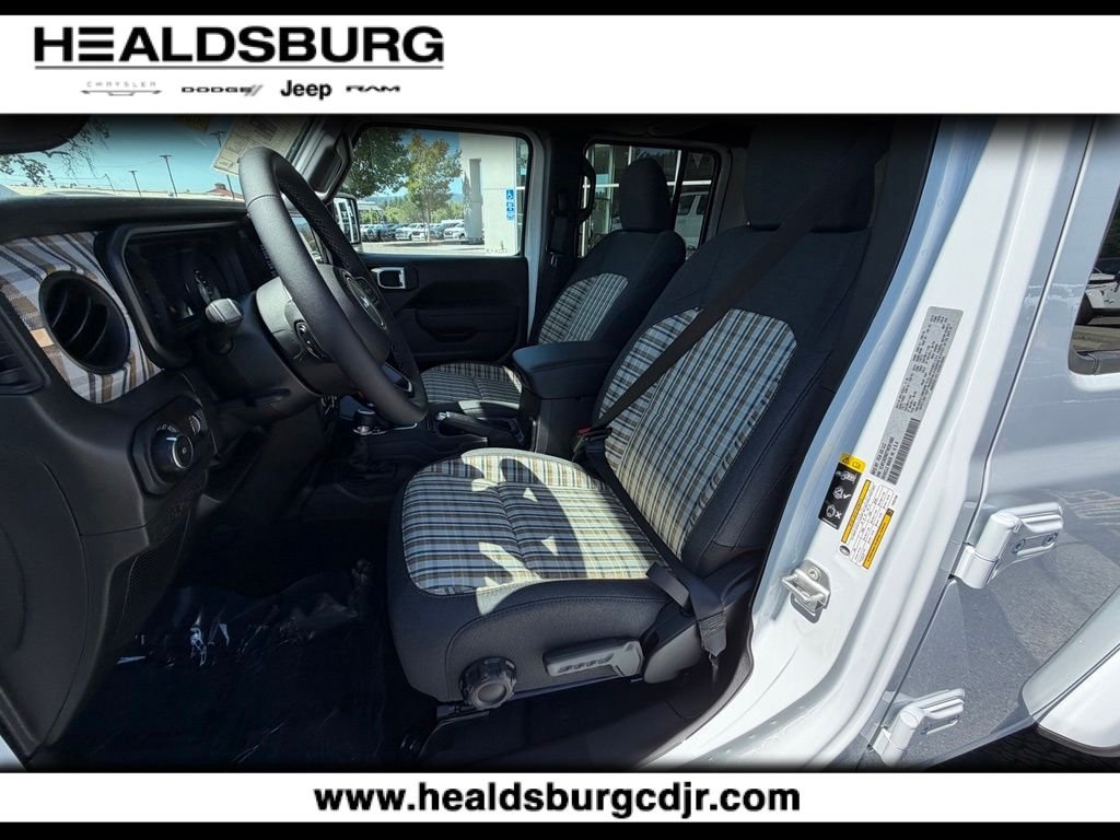 New 2026 Bright White Clearcoat Jeep 85th Anniversary Edition image 9