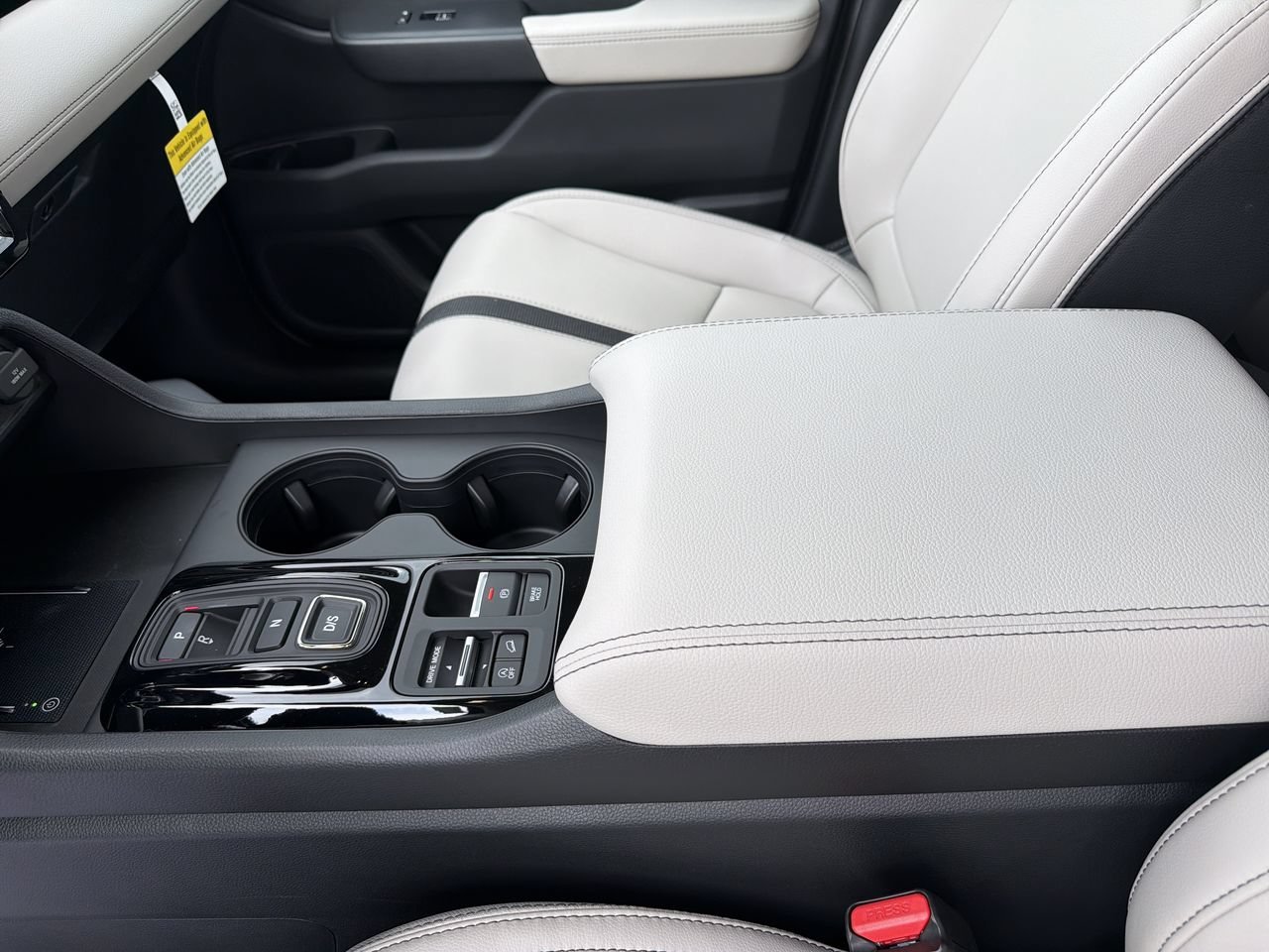 New 2026 Sonic Gray Pearl Honda RTL AWD image 23