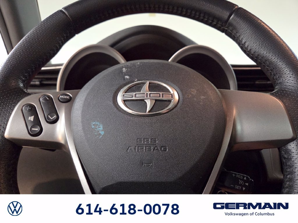 Used 2015 White Scion Base image 24